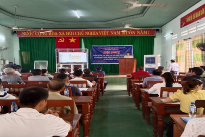 Chi Cục thủy sản tỉnh Quảng Ngãi đã chủ trì, phối hợp với UBND phường Phổ Quang tổ chức hội nghị tập huấn tuyên truyền phổ biến kiến thức an toàn vệ sinh thực phẩm trong lĩnh vực tàu cá và tuyên truyền giảm thiểu rác thải nhựa